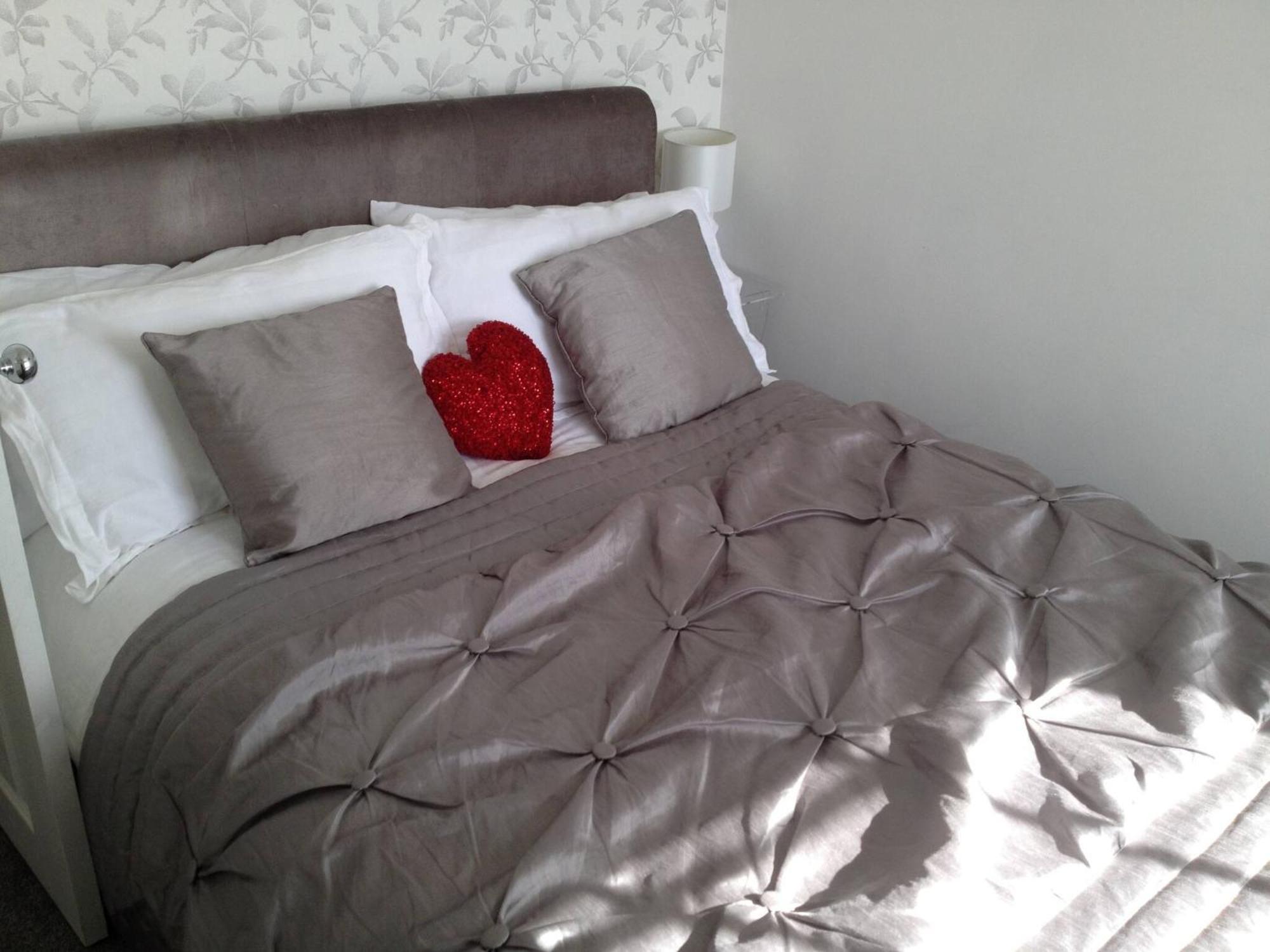 Seaview Regency Apartment With Private Parking Hove Exterior foto