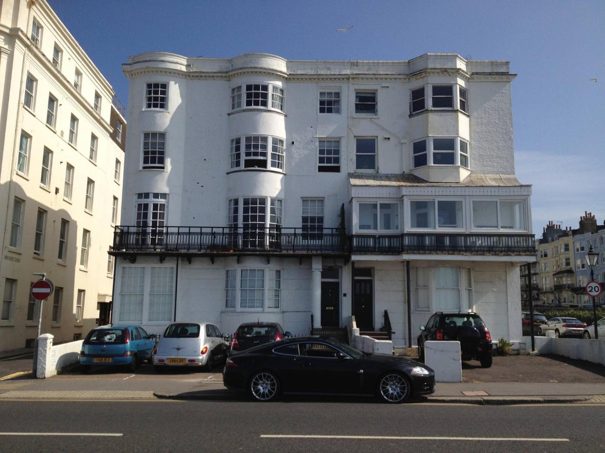 Seaview Regency Apartment With Private Parking Hove Exterior foto